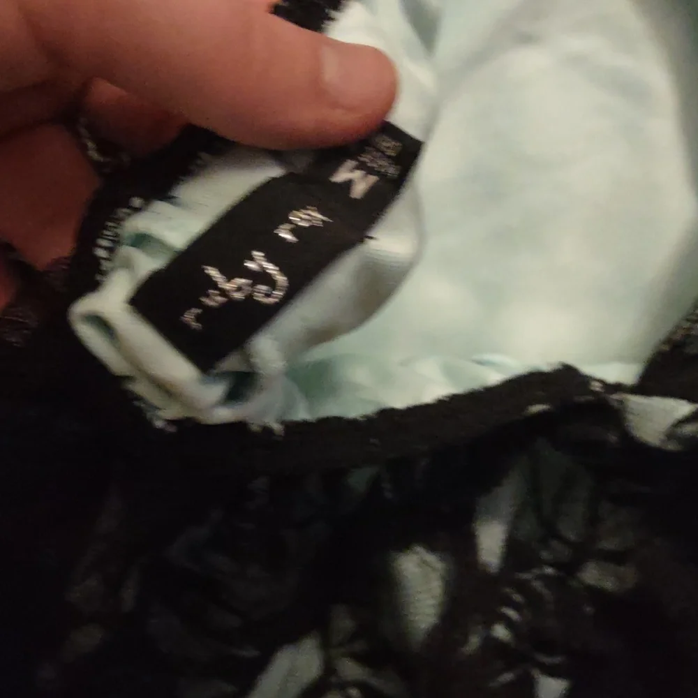 Vintage 2000s sweetheart lace prom dress - Picture 6 of 10